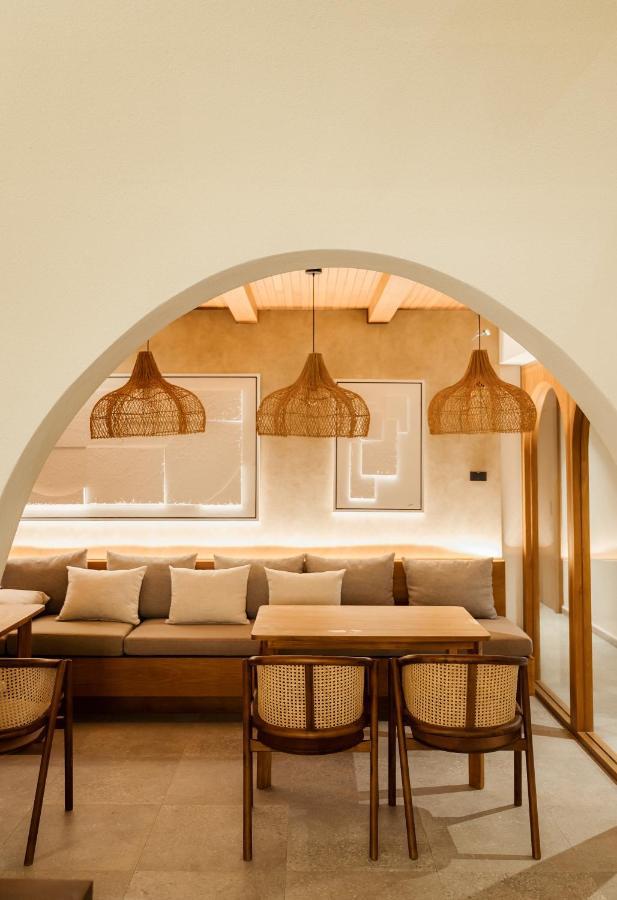 Tasana Bar And Luxury Resort Koh Larn Exterior foto